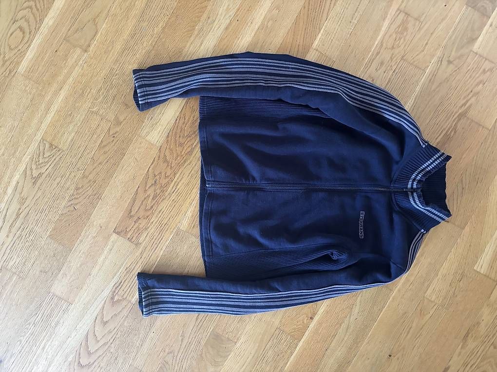 Jacken: Jacke – Gebraucht aus Thun von gra_smj6