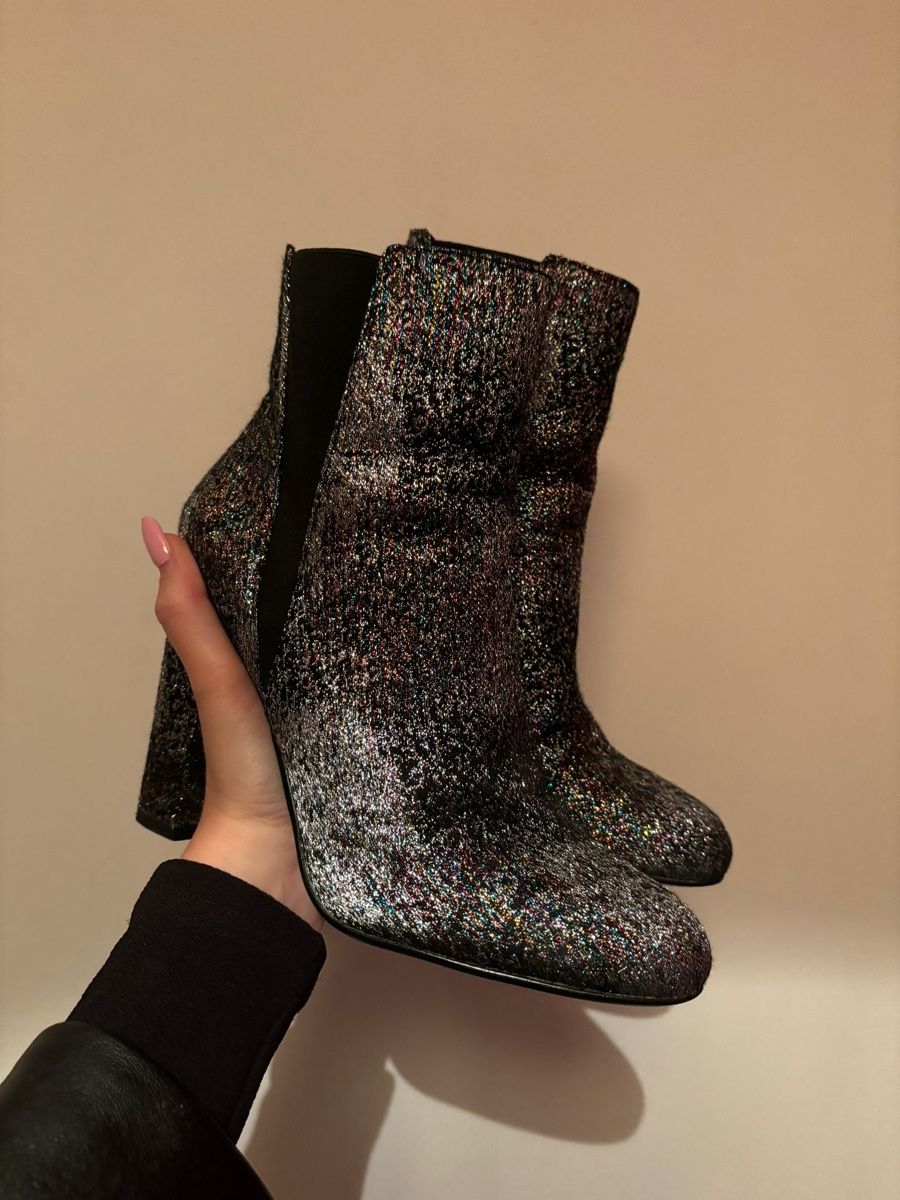 Steve Madden Scarpe da donna: Stivaletto Steve Madden Glitter 37.5 – Nuovo (secondo la descrizione) da Bellinzona venduto da pat_225j