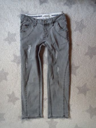 stylische NILE Damen Jeans 7/8 Gr XS im used look
