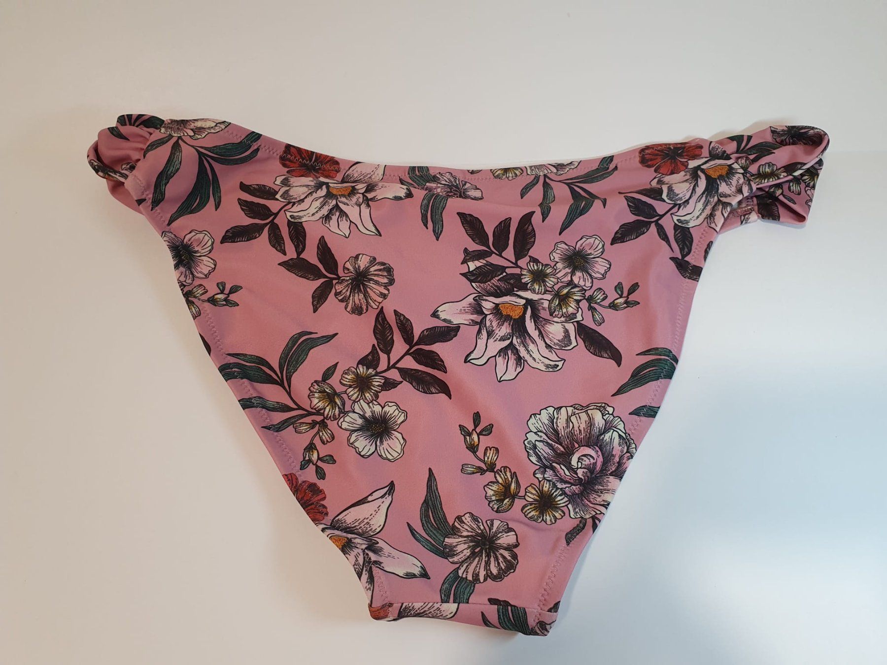 Protest Costumi da bagno & Bikini: Komplettes Damenbikini-Set Protest Größe L 40B – Nuovo e nell'imballaggio originale da Genève venduto da Pandinet 4