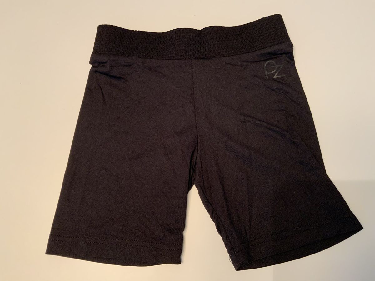 Hosen: Sportshorts, POWERZONE, Mädchen, Gr. 140 – Gebraucht aus Stäfa von sylla73