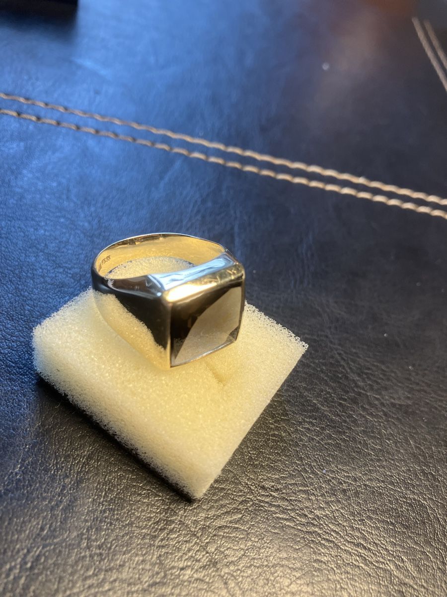 Anelli: Gelbgold  Ring  333  ,  8 Karat   Feingehalt – Usato da Herisau venduto da Penholder 6
