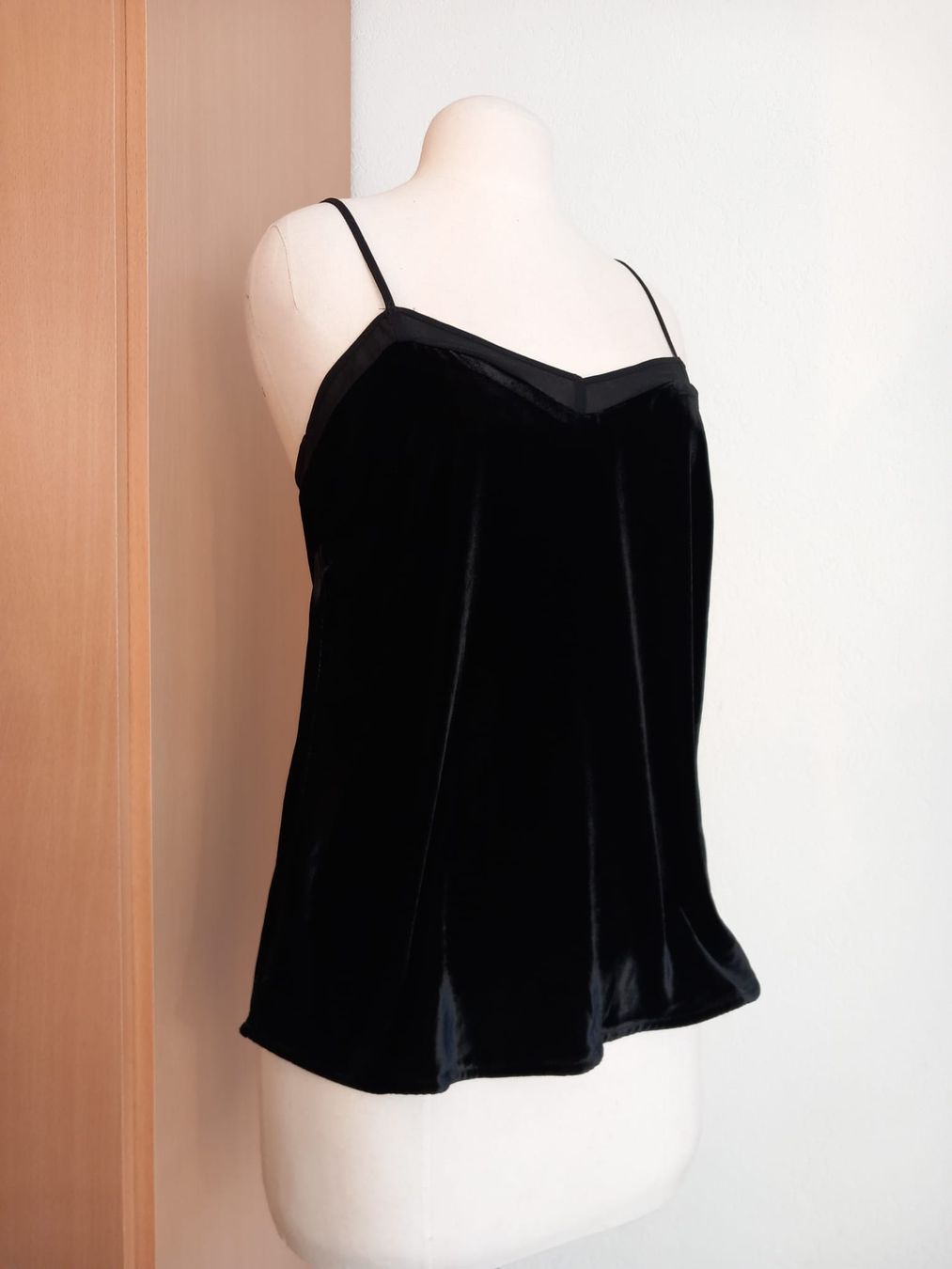 Mint & Berry Top: Neues Samt Top von Mint & Berry Gr. 36 – Nuovo (secondo la descrizione) da Winterthur venduto da Jopf1 1