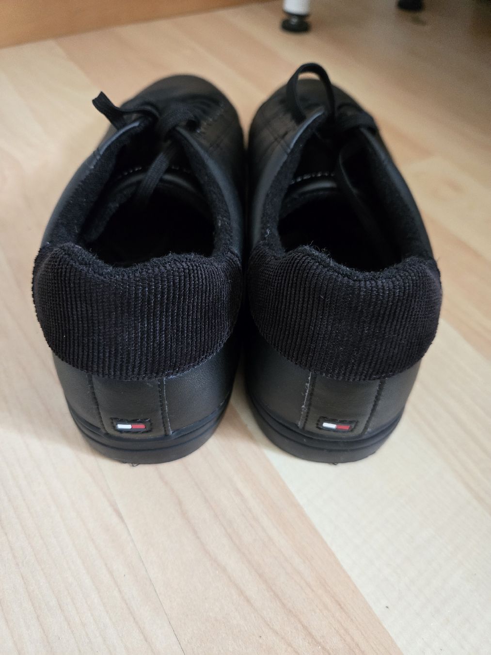 Herrenschuhe: Chaussures Tommy Hilfiger 43 neuves – Neu (gemäss Beschreibung) aus La Chaux-de-Fonds von tuoro25 4
