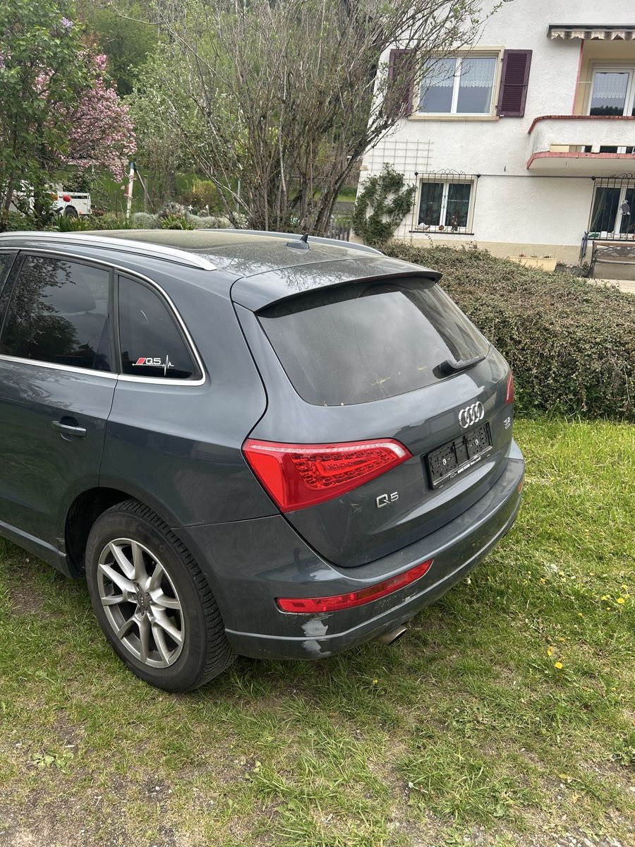 Audi Autos: Audi Q5 3.2 toutes options  – Gebraucht aus Sonvilier von eme_2vyf 2