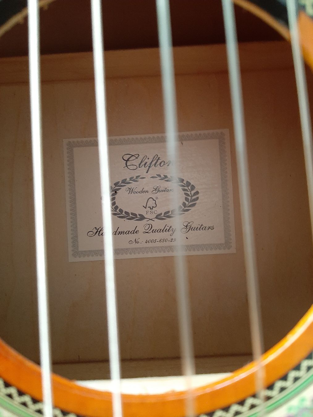 Strumenti musicali: Gitarre Clifton 4/4 – Nuovo (secondo la descrizione) da Hochdorf venduto da Amazone0 4