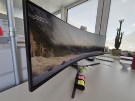 Samsung Curved Monitor 49 Zoll 