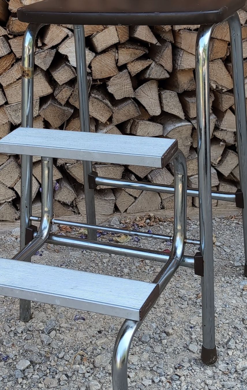 Sgabelli: Tret-Hocker Metall m – Usato da Oltingen venduto da gys_2yjc