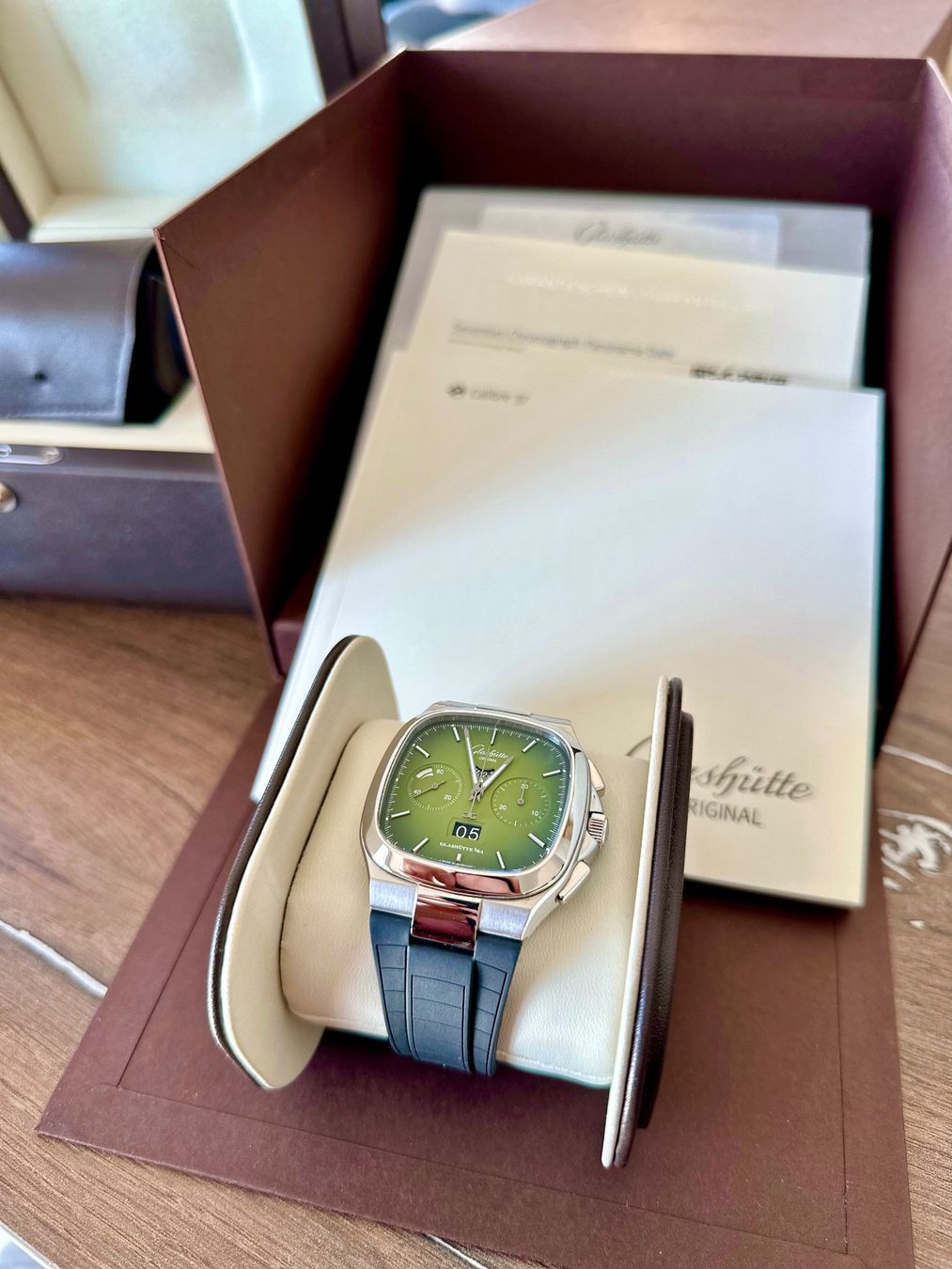 Glashütte Uhren: Glashütte Original Seventies Chronographe Date Panorama – Gebraucht aus Botterens von ale_7fm5 4