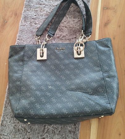 Elegante Guess Handtasche