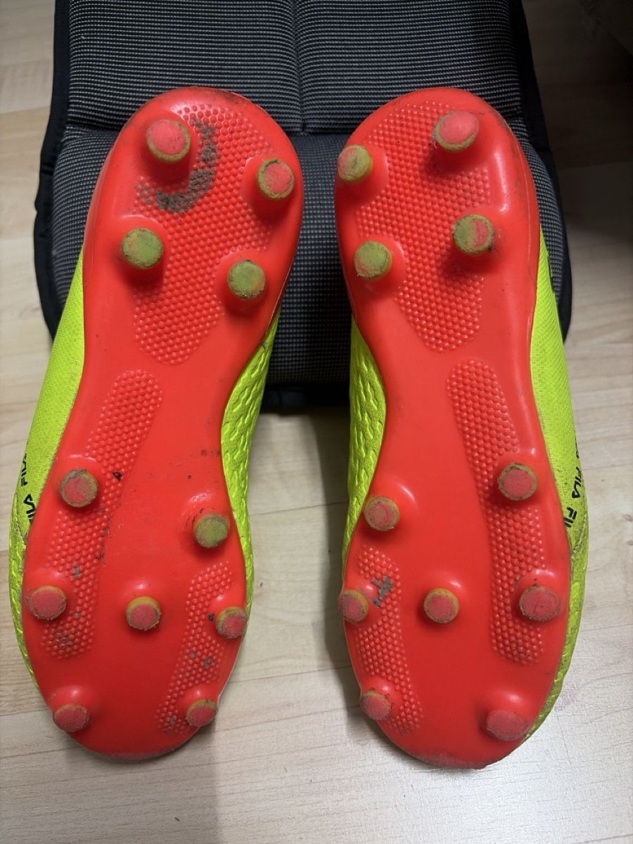 Scarpe per ragazzi: Fussballschuhe Fila Kinder – Usato da Granges-Paccot venduto da Fwaeber 1