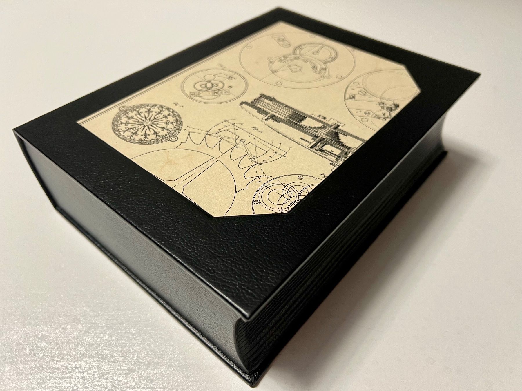 Orologi: LOUIS MOINET Black leather “bookshelf” watch box & outerbox – Nuovo (secondo la descrizione) da Mont-sur-Lausanne venduto da vmi_ym5l 3
