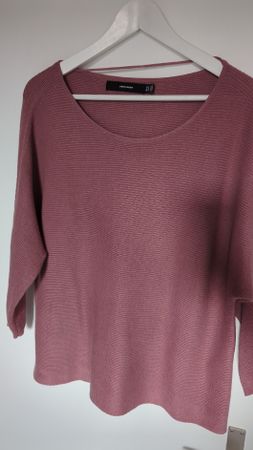 Trendiger Strickpullover in Altrosa, Grösse M, U-Boot