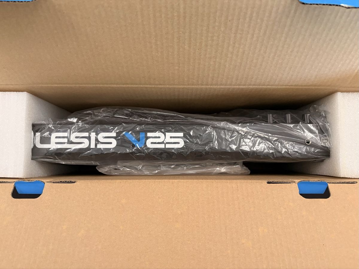 Alesis Strumenti musicali: Alesis V25 MIDI-Keyboard – Usato da Stäfa venduto da nic_k5nw 4