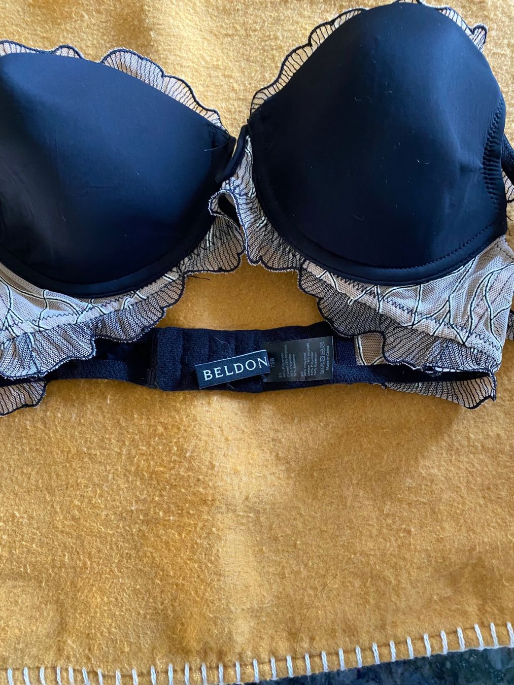 Beldona Altra biancheria intima: Beldona BH 75B – Nuovo (secondo la descrizione) da Allenwinden venduto da Obalu