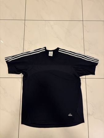 Adidas T-Shirt, dunkelblau mit Streifen, Grösse L, Sport