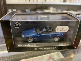 Minichamps Mercedes SL 1:43 2001