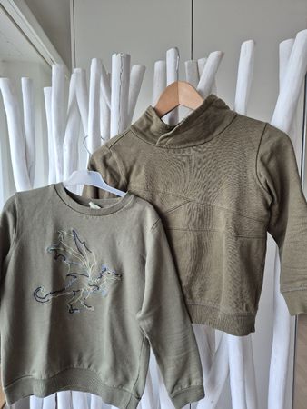 Sweatshirt-Set Gr. 122/128, Pullis Kapuzenjacke, Top Zustand