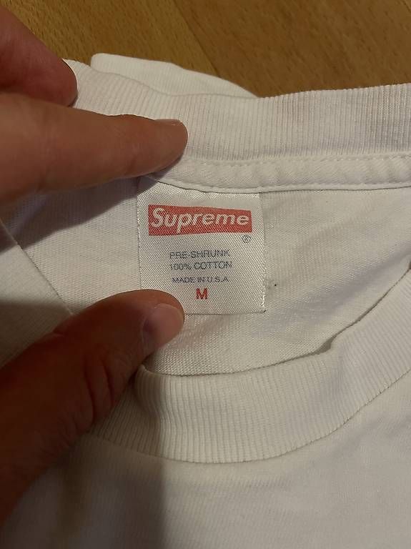 T-shirts: Supreme Pope Shirts – D'occasion à Zürich par elr_95gx 1