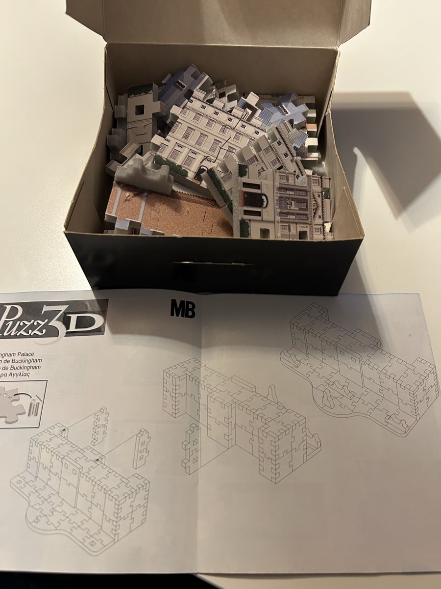 Puzzles: MB Puzz 3D Mini Buckingham Palace – Gebraucht aus Lenzburg von _Vii_ 1
