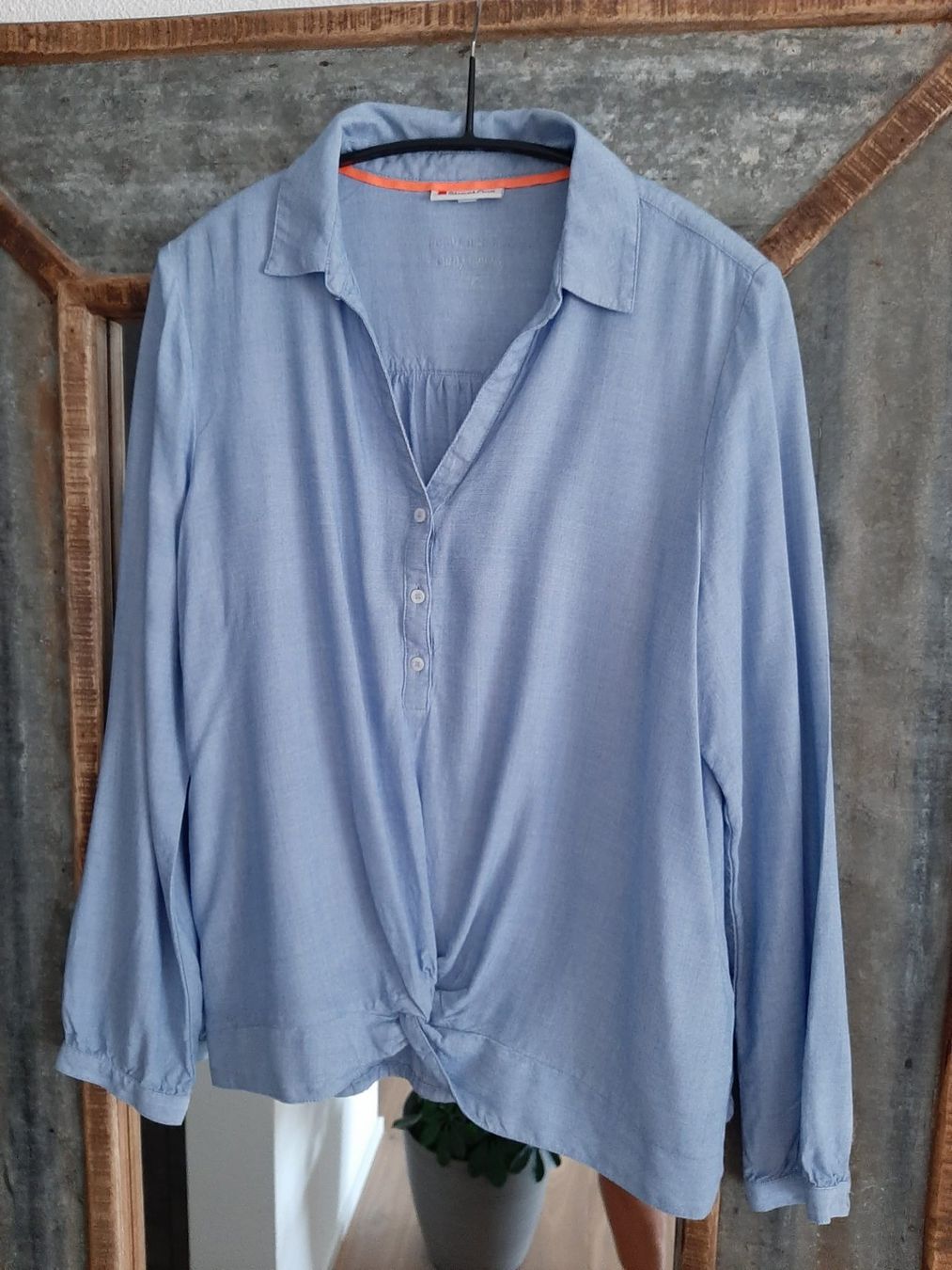 Camicette: Neue Damen Bluse – Usato da Möriken AG venduto da Ubaumi