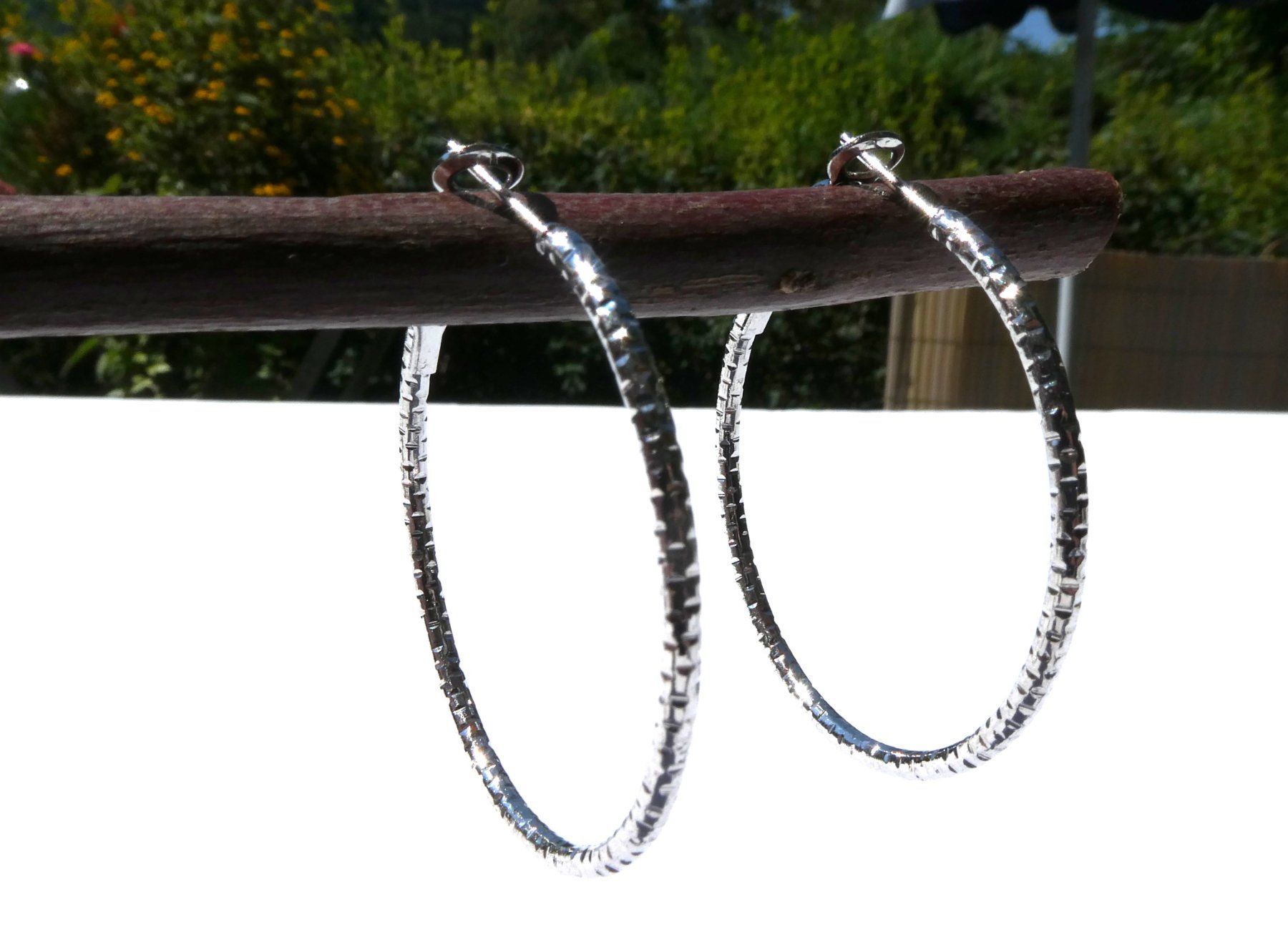 Ohrringe & -stecker: Silberfarbene Creolen, Modeschmuck – Neu (gemäss Beschreibung) aus Gattikon von kaandooh