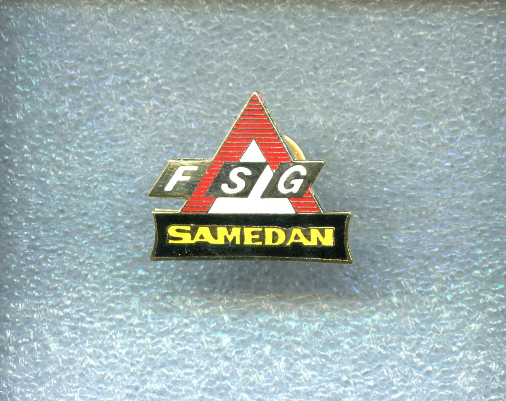 Plaketten & Abzeichen: FSG  SAMEDAN – Gebraucht aus Winterthur von Sammleroase