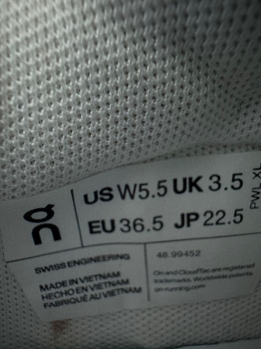 Scarpe da uomo: ON The Roger Advantage Herren Sneaker Gr 36.5 – Nuovo (secondo la descrizione) da frauenfeld venduto da tia01 5