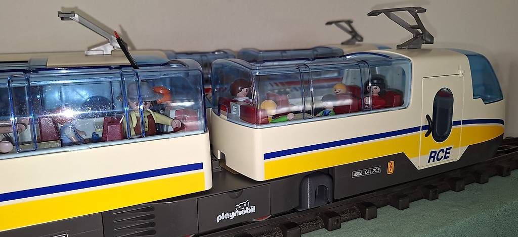 Playmobil Giocattoli: Playmobil RC-Train 4011 RCE Inter-Regio – Usato da Reinach BL venduto da Playmobilist 2
