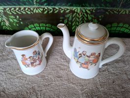 Antikes Puppengeschirr, Jugendstil-Dekor, mit Goldrand