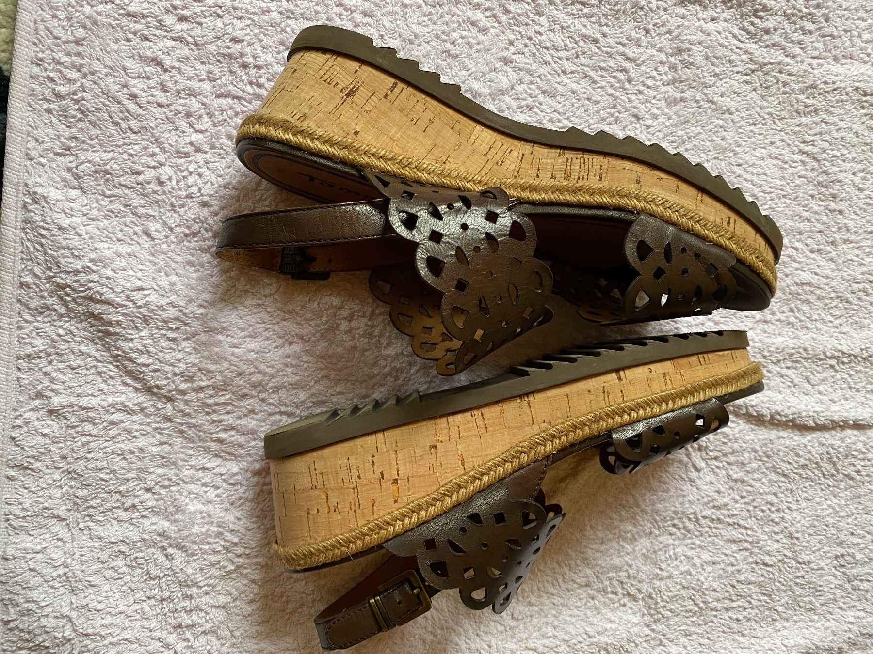 Tamaris Scarpe da donna: Tamaris Sandale – Usato da Trübbach venduto da milaverano22 1