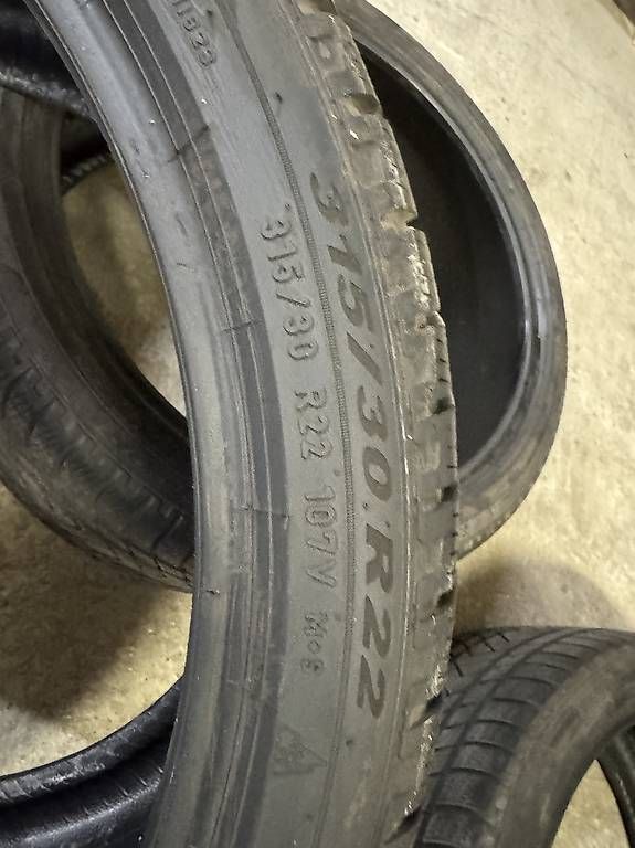 Pneumatici & Ruote complete: Pirelli Winterreifen – Usato da Brigerbad venduto da Lylu 3