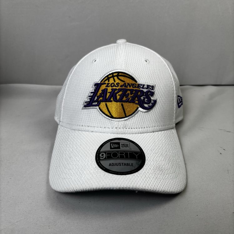 New Era Copricapi, berretti & cappellini: Casquette New Era Los Angeles Lakers blanche, comme neuf! – Usato da Genève venduto da MonPucier 2