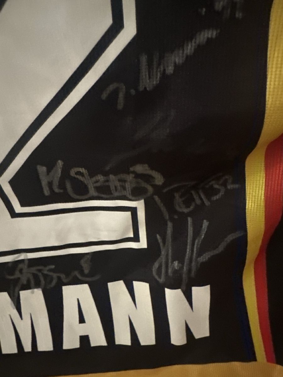 Leibchen & Hosen: Sc Bern 2010/2011 – Gebraucht aus Morbio Inferiore von Ecod 6