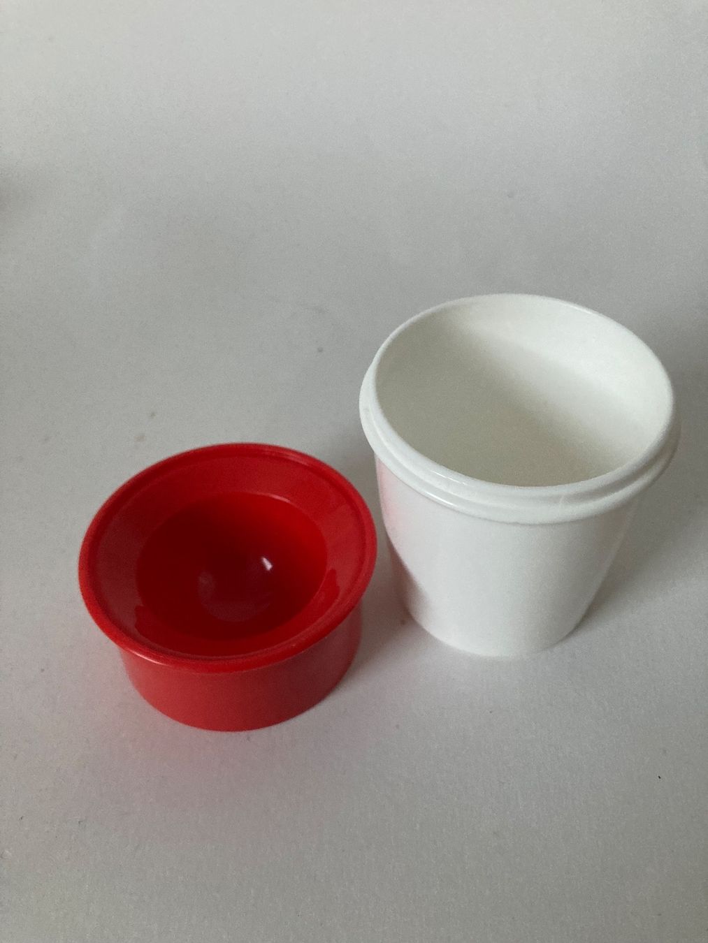 Tupperware Recipients et similaires: Recipient oeuf Tupperware – D'occasion à Frasses par soowoo12 1