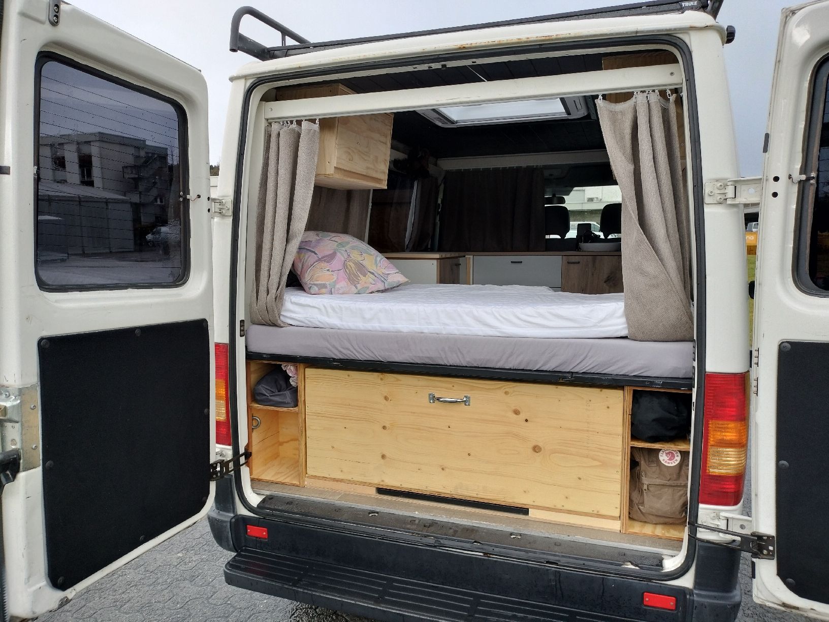 VW Camping Fahrzeuge: VW LT35 Camper, kurze Version ab MFK – Gebraucht aus Sempach von Klara9 4