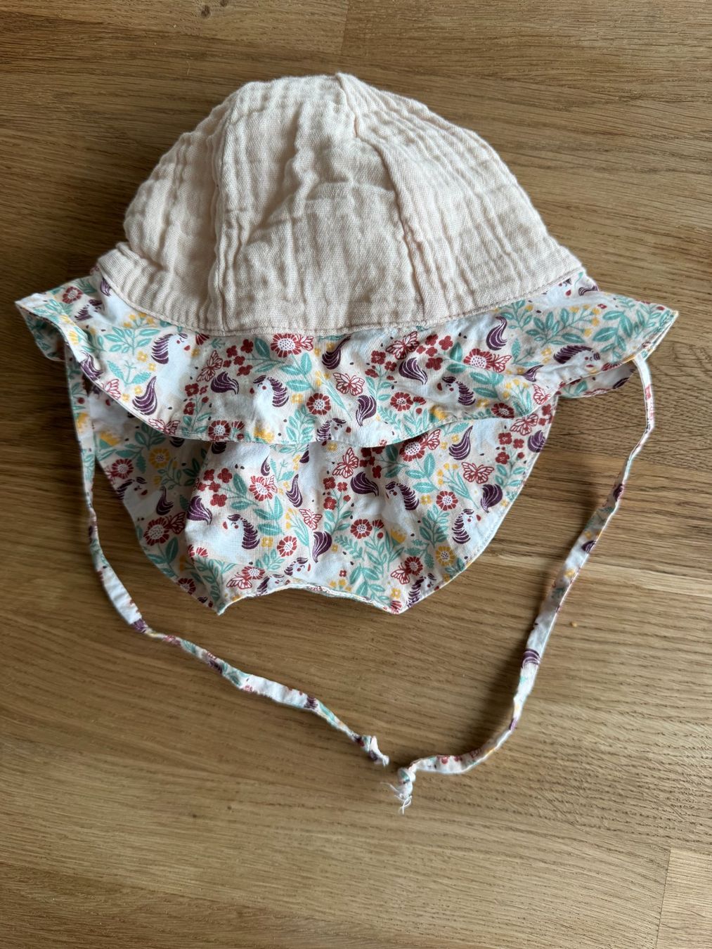 Berretti & Sciarpe: Sommerhut-Set mit Blumenmuster, Gr. 46/48 – Usato da Horgen venduto da Ri-Horgen 3