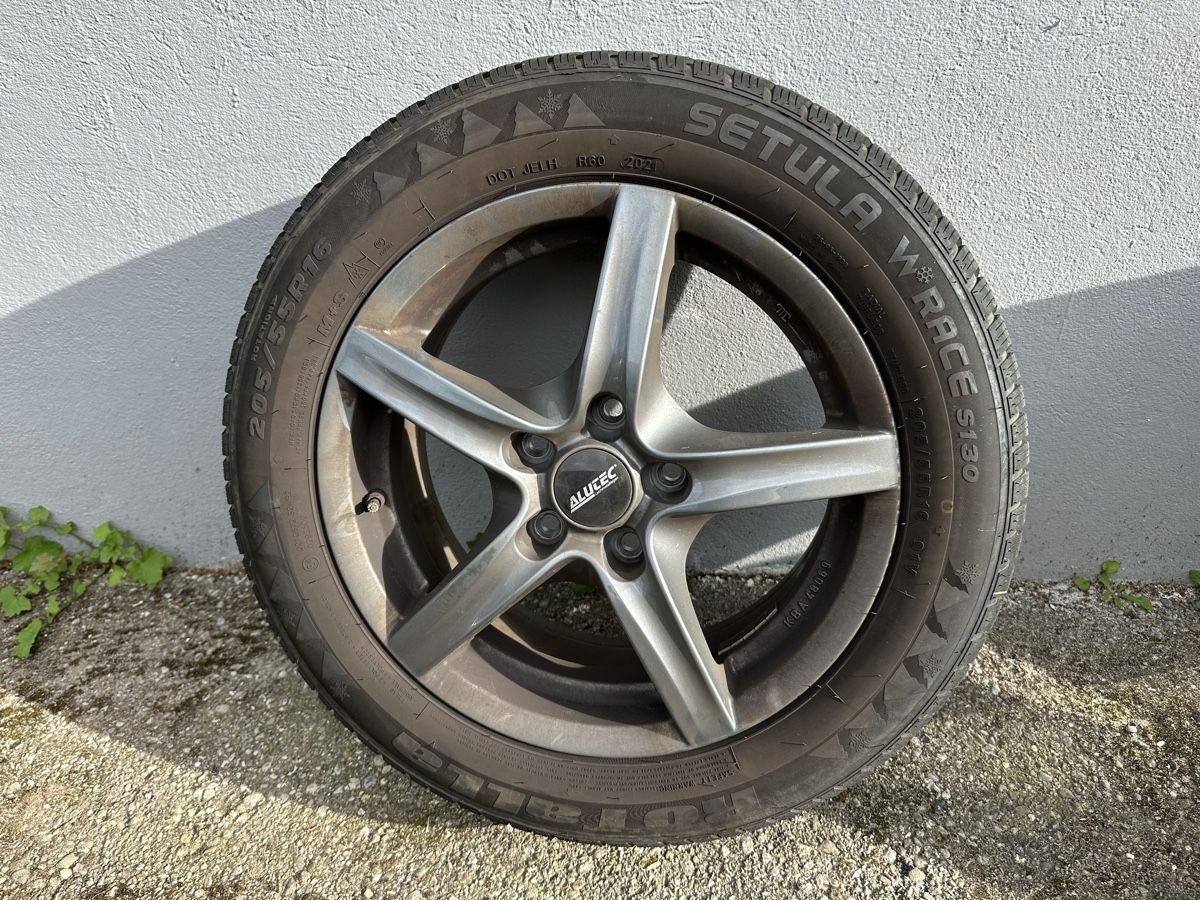 Pneumatici & Ruote complete: 4 komplette Räder 205/55 R16 – Usato da Holderbank SO venduto da _Renarde_ 3