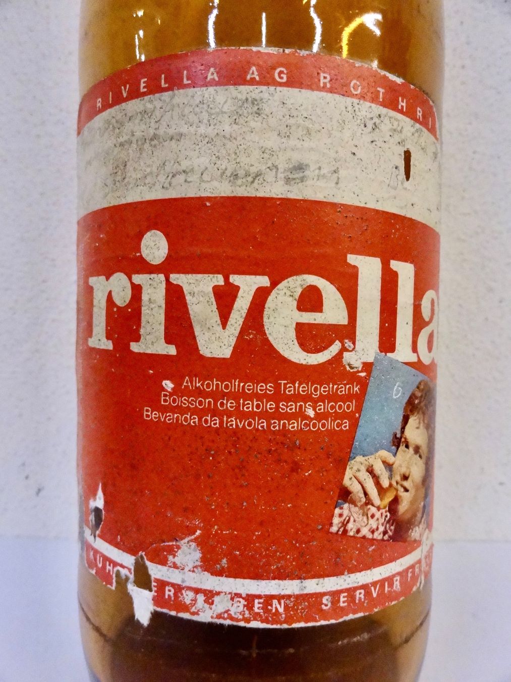 Altro in Stoviglie & Bicchieri: alte Flasche RIVELLA ROTHRIST 1973 – Usato da Kerzers venduto da Flaschenposten 5