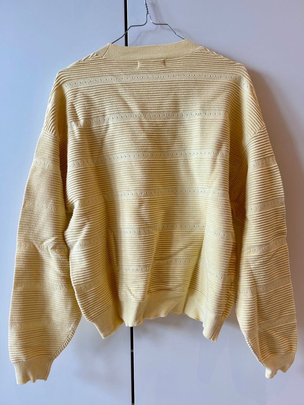 Mango Pullover & Sweatshirts: Pullover – Gebraucht aus Jona von caro_schaf 1