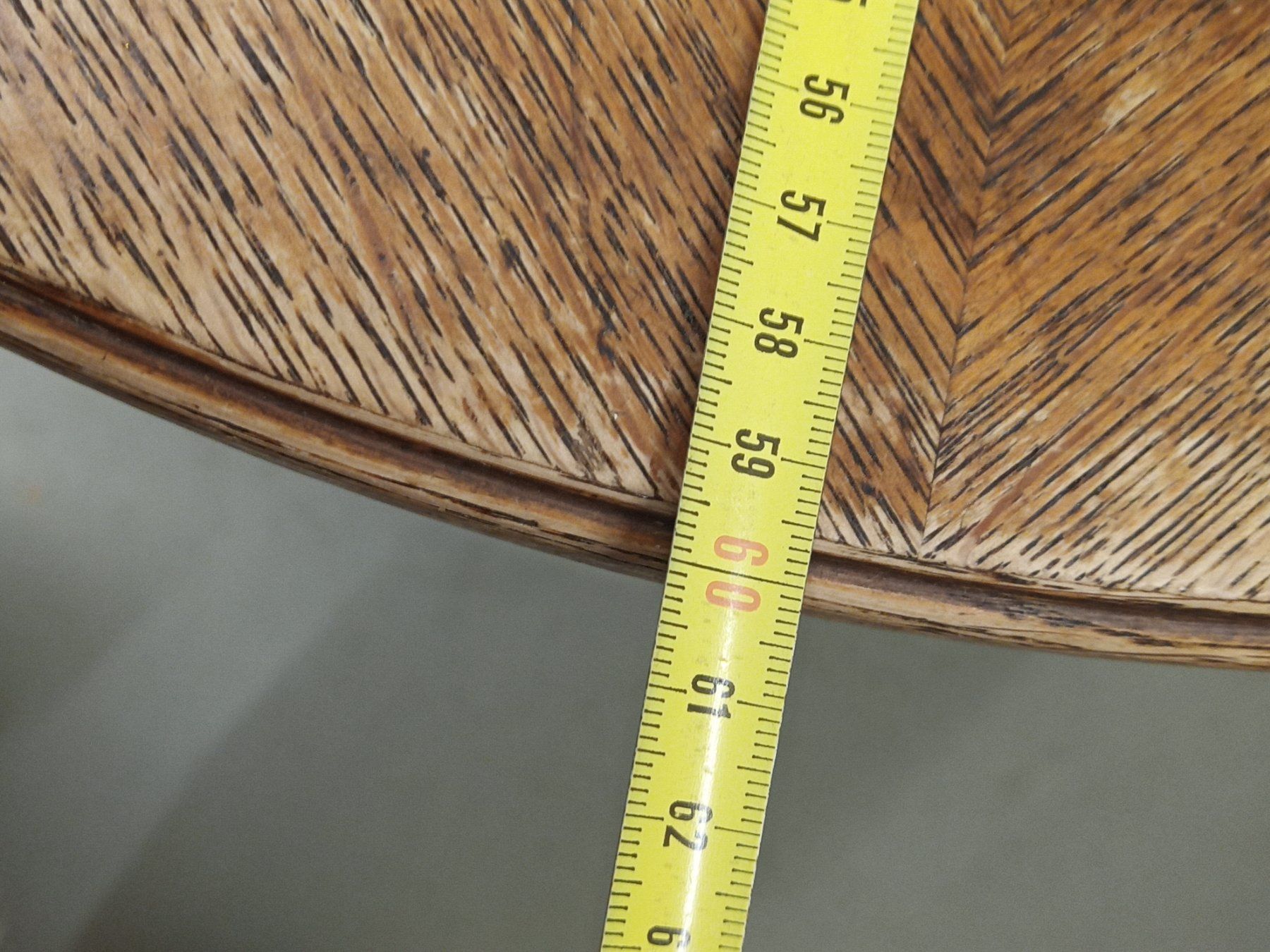 Tavoli: Super Tisch Durchmesser 60 cm, Höhe 65 cm – Usato da Zürich venduto da danihell 6