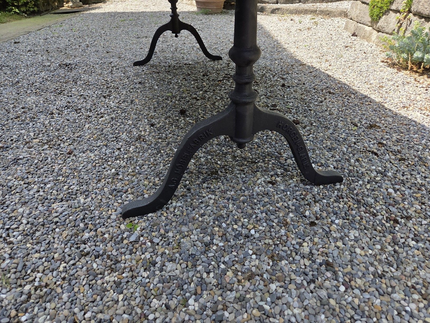 Tables: Beizentisch 200 Horgen Glarus – D'occasion à Uesslingen par 1Atelier 6