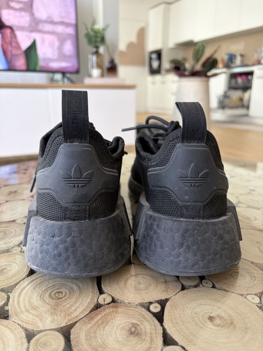 Adidas Damenschuhe: Adidas Schuhe 38 – Gebraucht aus Brunnen von meme001 1