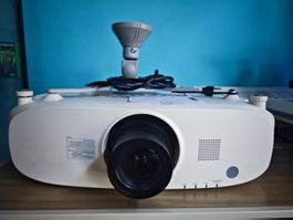 Proiettore Panasonic PT-EX510 - 5'300 lumen - Lampada nuova