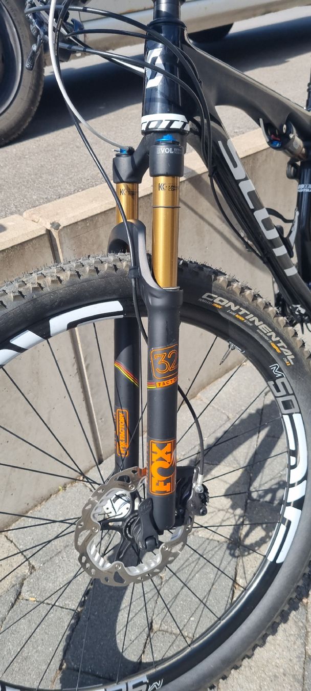 Scott Biciclette: Scott Spark 900 prémium taille L  – Usato da Court venduto da Loico 7