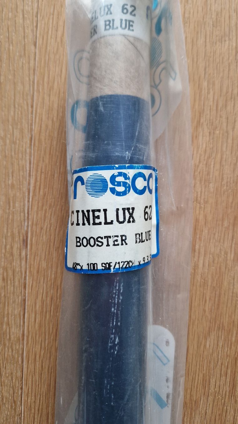 Fogli trasparenti: Farbfilterfolie Blau – Nuovo e nell'imballaggio originale da Uster venduto da divovodi