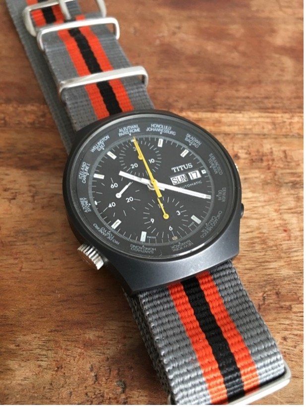 Orologi: TITUS Chronograph PVD Valjoux 7750 – Usato da Zürich venduto da Ruggerove 1