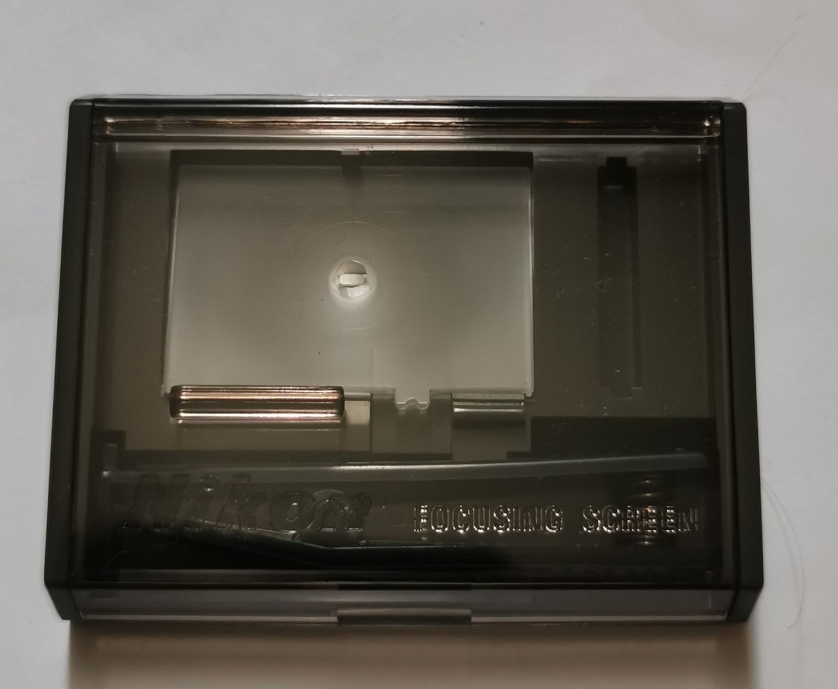 Nikon Objectifs: Nikon Einstellscheibe (focusing screen) FE2 Typ E2 – D'occasion à Birsfelden par dsc_f8gx 1