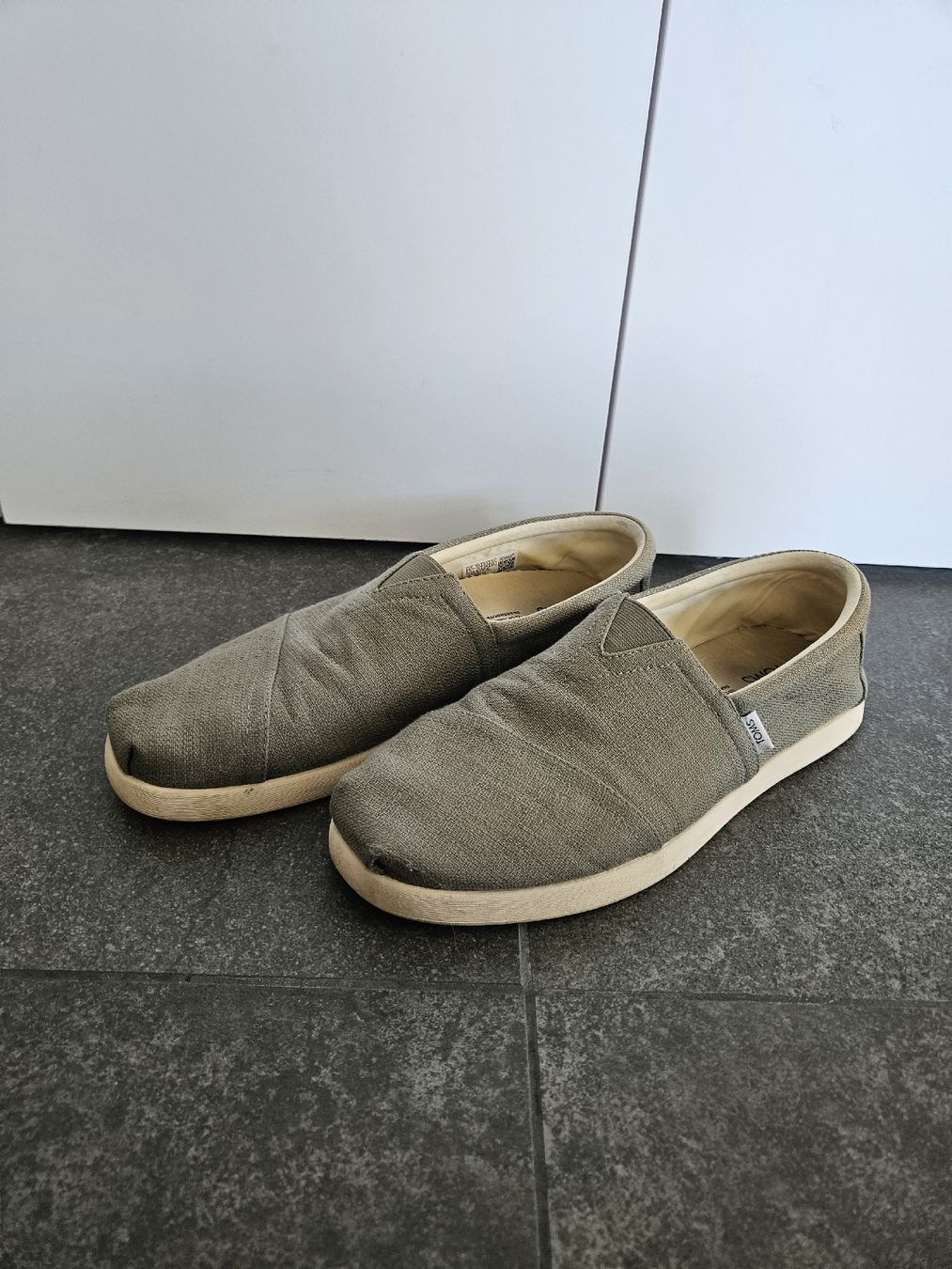 Toms Herrenschuhe: Toms vertes (taille 44) – Gebraucht aus Bussigny von niwa_mikan