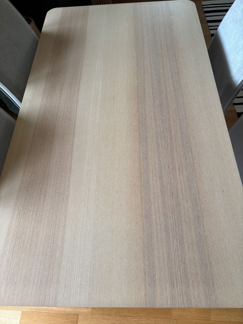 Ikea Tischset: Esstisch mit vier Stühlen helles Holz – Gebraucht aus Zürich von mai_wpq9 1